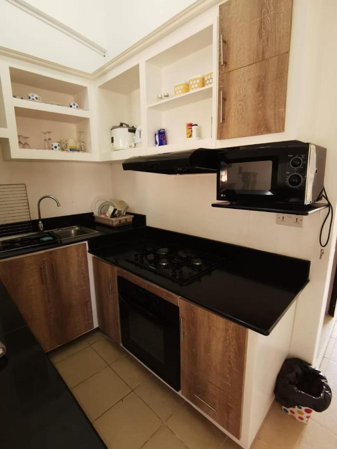 Rayon Vert Bleuphorie Beach Apartment Flic-en-Flacq Exteriör bild